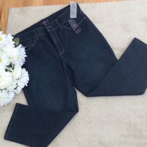 NYDJ Jean Capris NWT